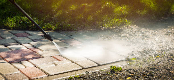 Best Pool Deck Cleaning  in Village Green, NY